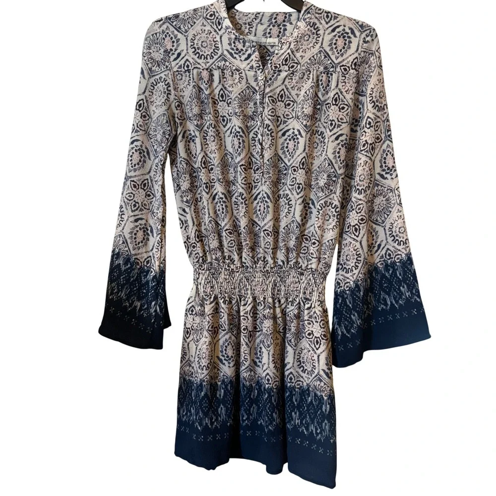 Stillwater Women's Mini Dress Medium Smocked Waist Boho Pattern Bell Sleeves - Picture 1 of 4